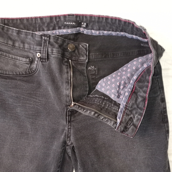 Tahari Jeans, 34x31, slim fit - Picture 3 of 7